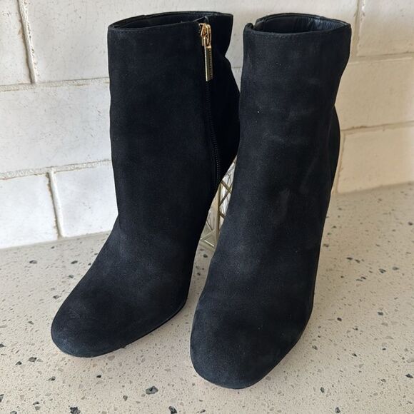 Karl Lagerfeld Black Leather Suede Ankle Boots Geometric Gold Block Heel Sz 8.5 - Picture 15 of 16